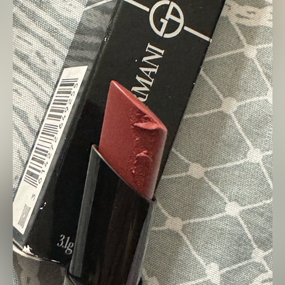 Georgio Armani Long Wear Vivid Color Lipstick - 504 flirt - Picture 4 of 8